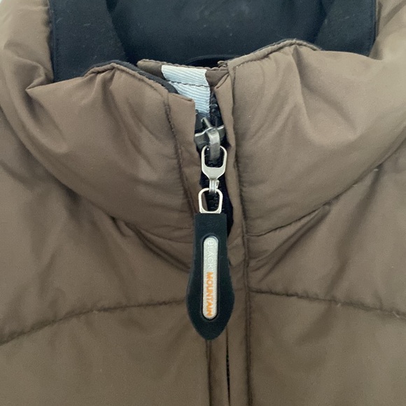 BLACK MOUNTAIN - down puffer vest green size small - Picture 4 of 7